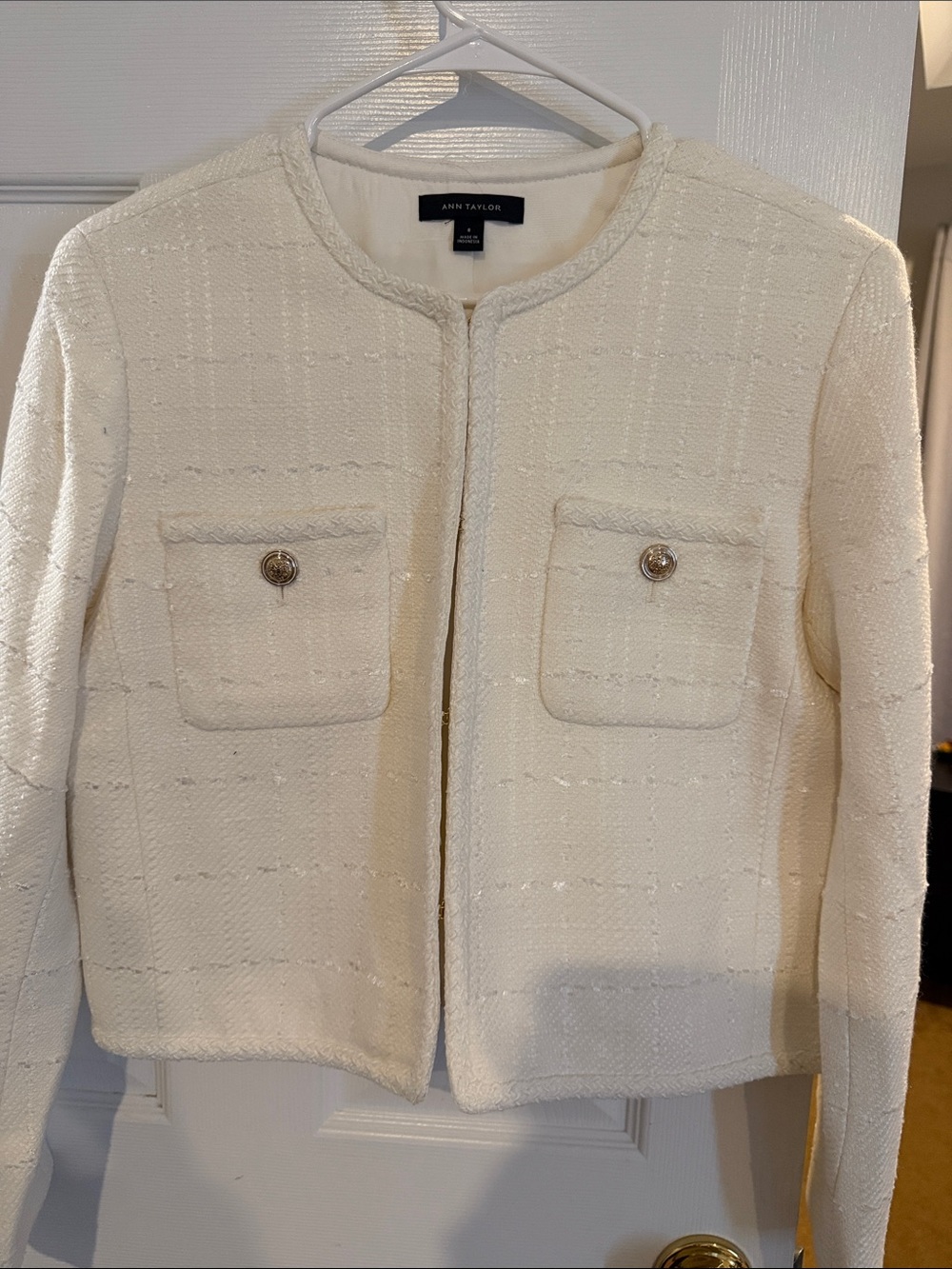Ann Taylor Cream Collarless Tweed Jacket with Pocket Buttons Never Worn